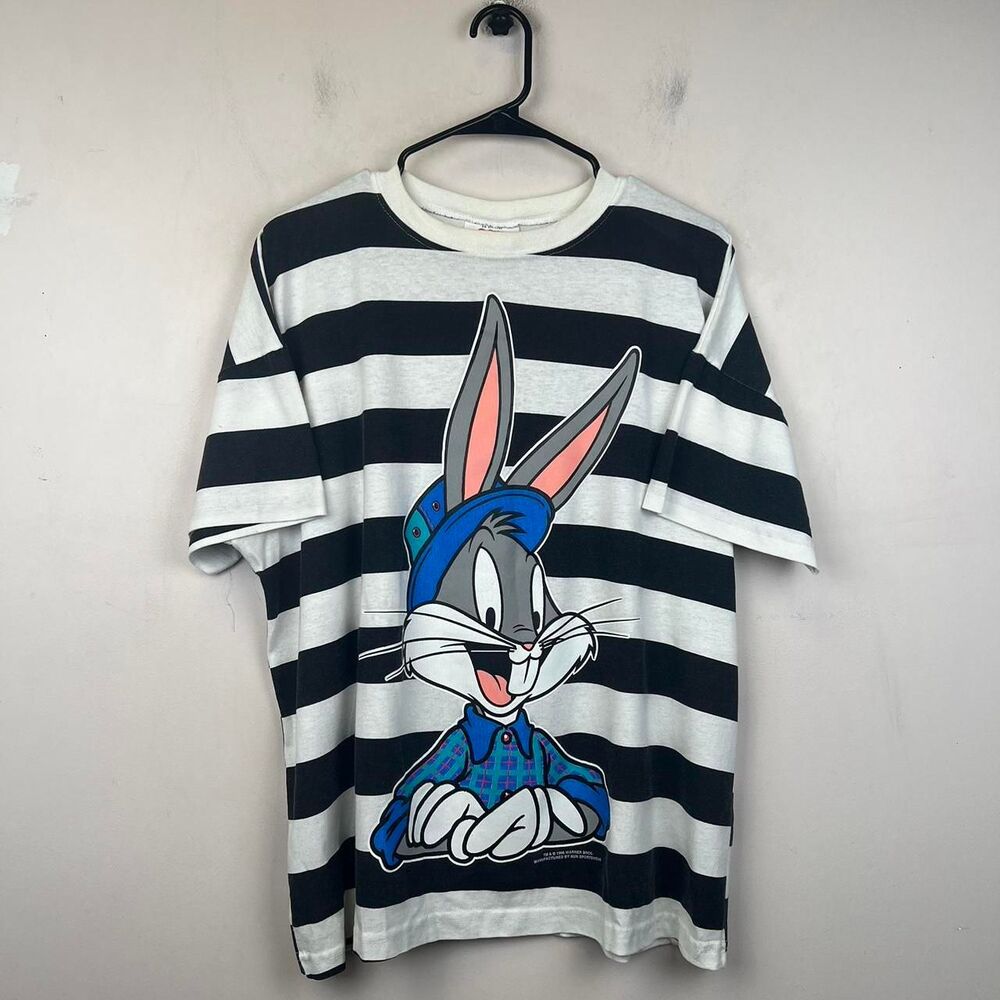 Vintage 1996 Looney Tunes Bugs Bunny striped Tee Size L